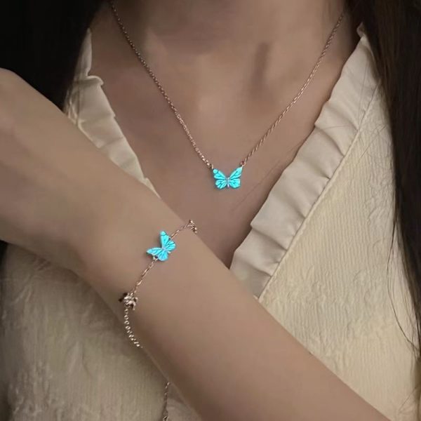 New butterfly light bracelet for women ins style niche original design luminous blue epoxy butterfly jewelry bracelet - Image 3